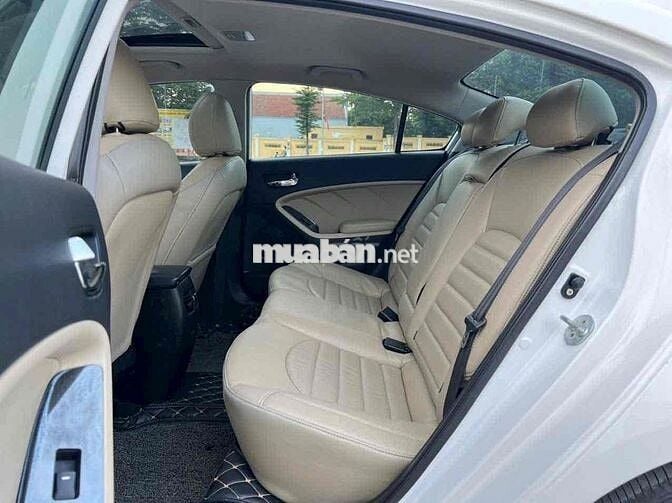 Kia Cerato 2018 1.6 AT Luxury - 85000 km