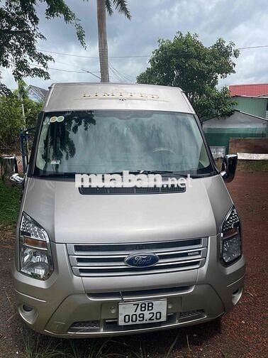 Ford Transit 2015 Standard MID - 300000 km