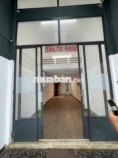CHO THUÊ NHÀ GẦN PHAN XÍCH LONG. MẶT TIỀN SẦM UẤT. GIÁ RẺ. KD TỰ DO