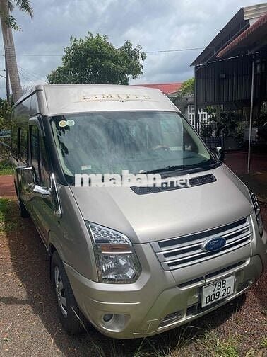 Ford Transit 2015 Standard MID - 300000 km