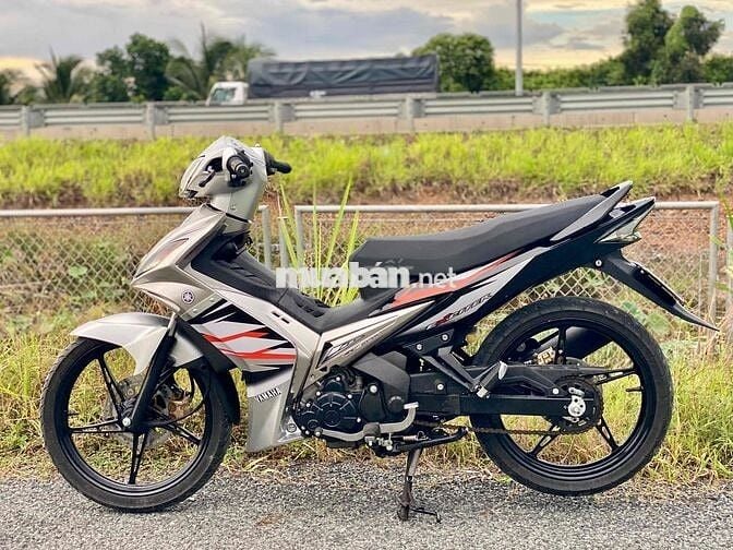 ex 135 xuống áo có giao lưu