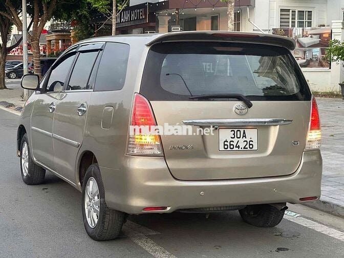 Toyota Innova 2012 bản G cực đẹp