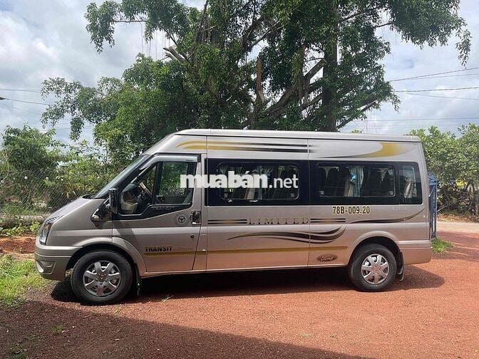 Ford Transit 2015 Standard MID - 300000 km