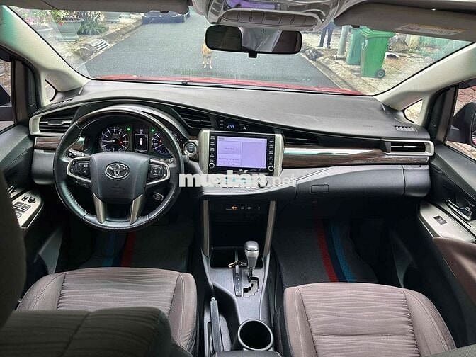 Toyota Innova 2021 Venturer xe full lịch sử hãng