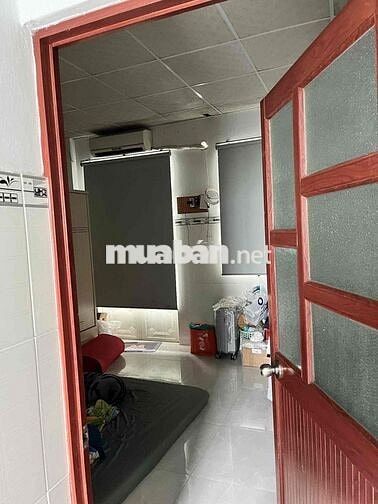 Nhà Hẻm 1/ Sát Mặt Tiền Trương Phước Phan (4x7m) 1 Lầu 2 Phòng , 1 WC