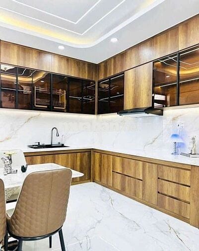 NHÀ 5 TẦNG MỚI Ở NGAY, ĐƯỜNG MÃ LÒ, NHỈNH 7