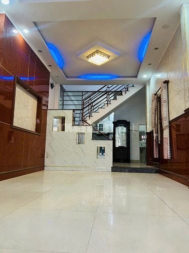 Bán nhà An Phú Đông 27 cũ gần chợ Võ Thị Thừa