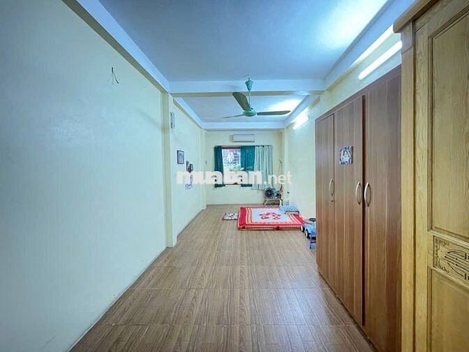CỰC HOT NHÀ HÀO NAM 2 MẶT TIỀN THOÁNG SÁNG DT 34m2, 5 TẦNG