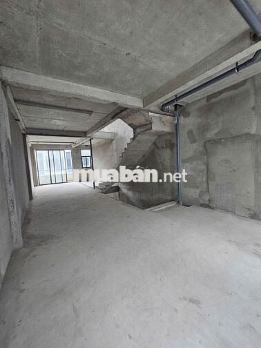 Cắt lỗ , cần ra gấp căn nhà phố 100m2 giá chỉ 5.x tỷ đã hoàn thiện
