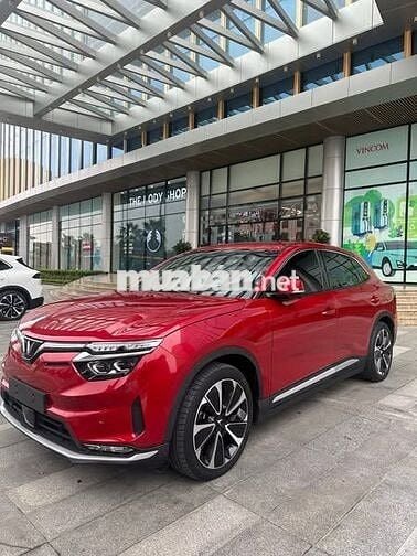 MUA VF8 – HỖ TRỢ VAY 90%, HỒ SƠ KHÓ BAO ĐẬU NGAY!