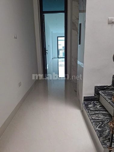 NHÀ THANG MÁY THƯỢNG THANH 50m2x 5  - 10M RA ĐƯỜNG Ô TÔ TRÁNH - 7.8 TỶ