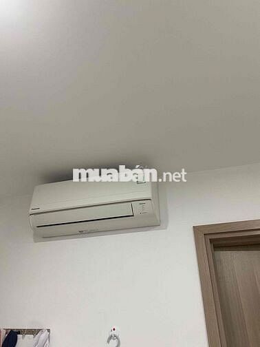 Trống 1 phòng căn hộ Nera , phòng có điều hoà ,