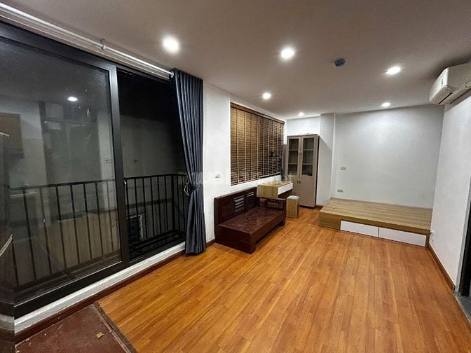 Cho thuê căn hộ mini full đồ – 40m² – Pháo Đài Láng