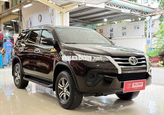 Toyota Fortuner 2017 2.4G 4x2 MT - GIÁ CÒN GIẢM