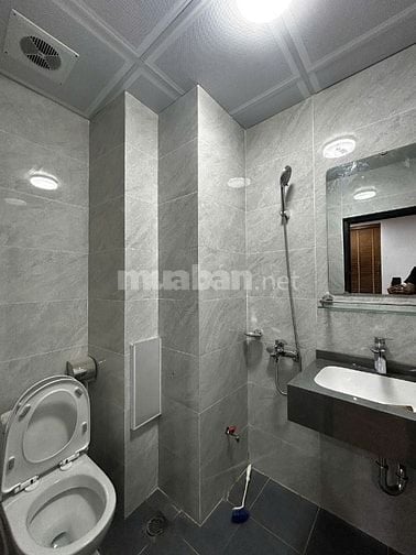 Cho thuê căn hộ mini full đồ – 40m² – Pháo Đài Láng