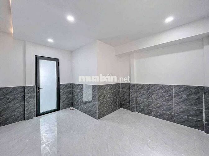 THANH LÝ GẤP NHÀ 1 TRỆT 1 LẦU, 3PN, 2WC BÌNH CHÁNH