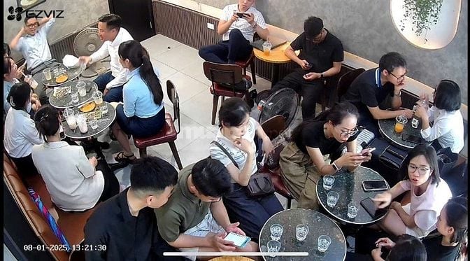 Sang nhượng quán FIKA Coffee số 47 Nguyễn Du, 1 tầng, MT 8m, DT 55 m2