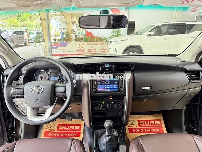 Toyota Fortuner 2017 2.4G 4x2 MT - GIÁ CÒN GIẢM