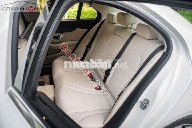 Mercedes Benz C class C200 2017
