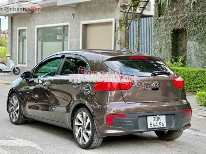 Kia Rio 1.4 AT 2014