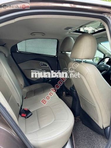 Kia Rio 1.4 AT 2014