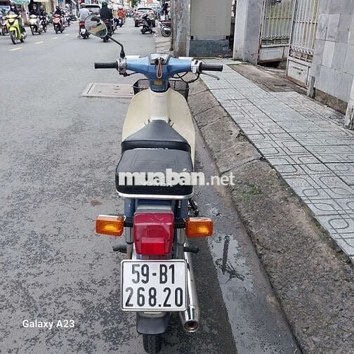 Có bán xe cúp 82..70cc .số tp