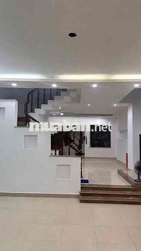 ✅ Cho Thuê Nhà 3 Lầu 8x12m Mặt Tiền Đường Số 65 Ngang Lớn_Quận 7