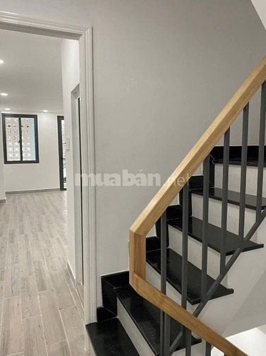 Cho thuê nhà hẻm 3m(BG) Phan Đăng Lưu, P.5, Q.PN giá 18tr