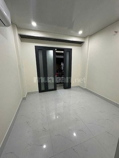Nhà mới, đẹp, 1trệt, 1 lầu, H597 Tùng Thiện Vương, P12,Q8. N3,5m x D6m