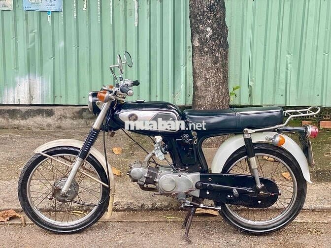xe 67 đời 72 đồ zin khá còn xài vít lửa, biển 63
