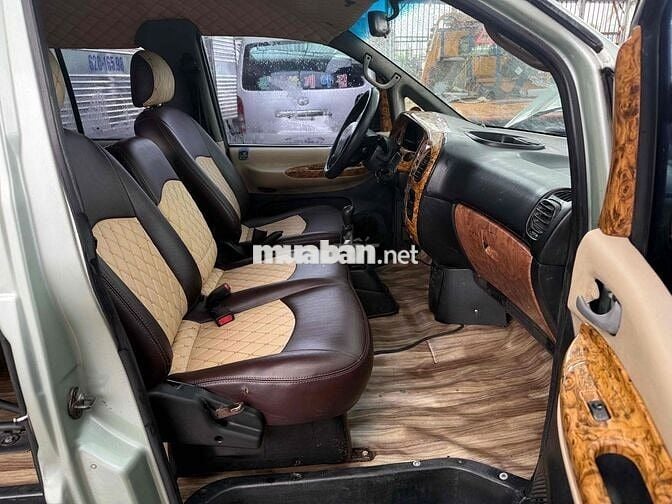 Hyundai Starex 2005 -6N 800kg xe rất zin.