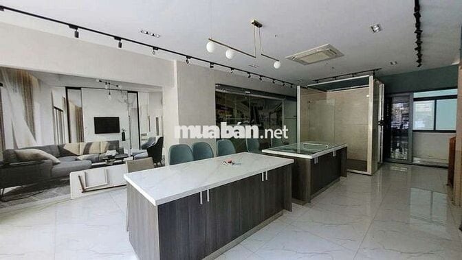Cho thuê 2 căn không tường mặt tiền Nguyễn Thị Nhung làm văn phòng