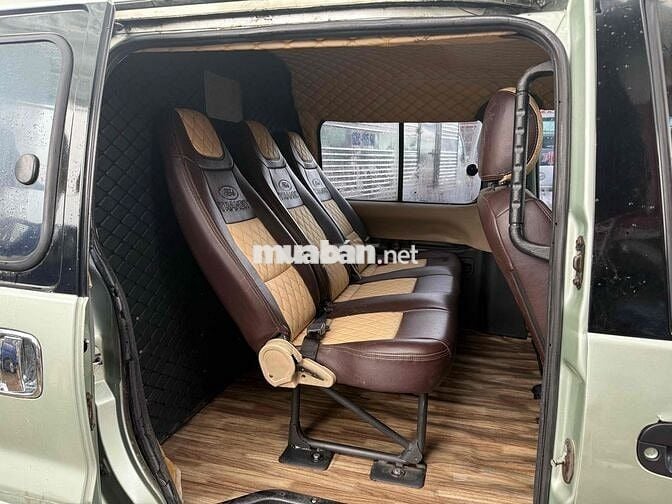 Hyundai Starex 2005 -6N 800kg xe rất zin.