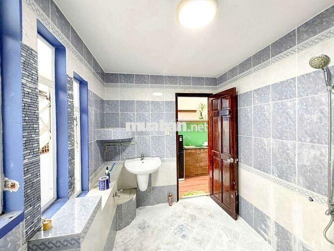 KHAI TRƯƠNG CHDV 2PN CỬA SỔ 50M2 - THANG MÁY TÂN BÌNH GIÁP Q10 GIÁ RẺ