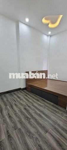 Nhà nguyên căn tại Khu nhà ở thương mại Phú Hồng Thịnh II, Bình Dương