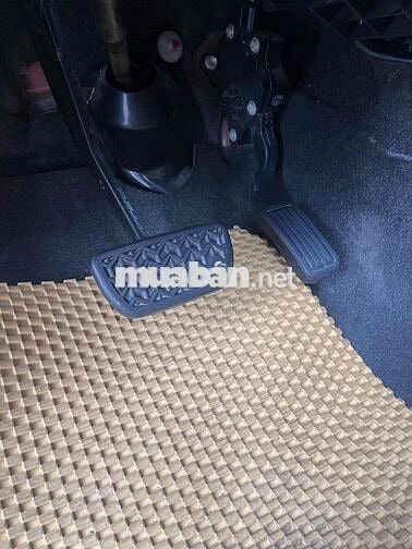 Toyota Yaris 2011 1.5 AT - 115000 km cọp