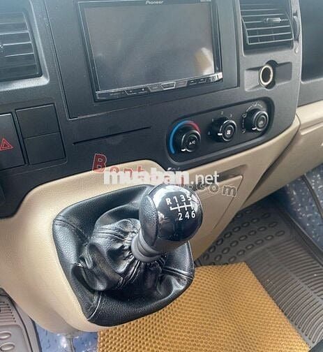 Ford Transit SVP 2018 - 425 Triệu