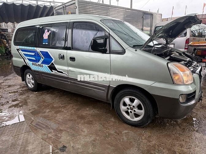 Hyundai Starex 2005 -6N 800kg xe rất zin.