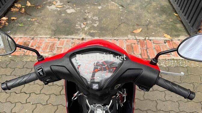 Wave Rsx 2024 xe đi học đi làm