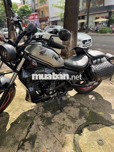 rebel nhập 300cc. đi it