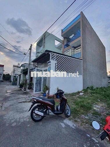 bán nhà trệt 2 lầu KDC bình nhâm gần nhà thờ lái thiêu