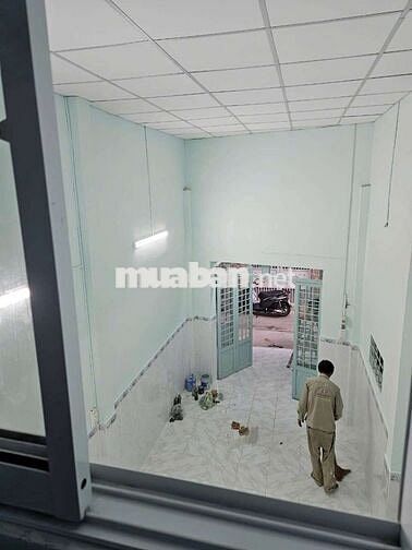 NHÀ NGUYÊN CĂN HẺM XE HƠI MỚI ĐẸP 40M2 CÓ GÁC 1PN NGAY KHO B