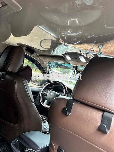 Toyota Fortuner 2019 2.4G 4x2 AT - 220000km