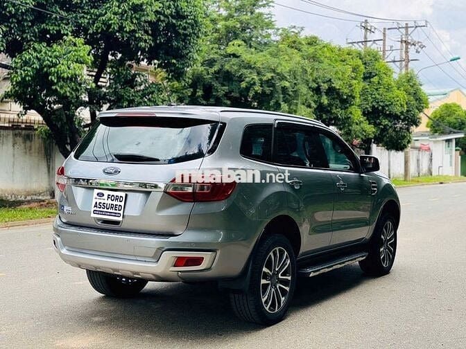 Ford Everest Titanium 2019, bảo hành 2026, vay 75%