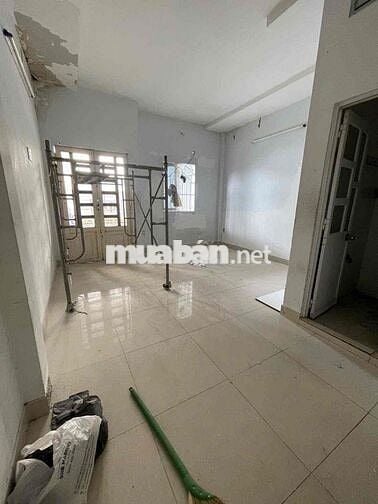 bán gấp nhà 58m2. 2 tầng gần chợ liên khu 56. chỉ 3.5 ty
