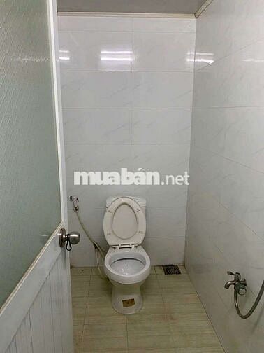 NHÀ CHO THUÊ 4x18m– MẶT TIỀN PHAN VĂN HỚN - GIÁ 8 TRIỆU/THÁNG