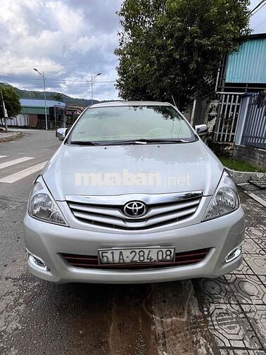 Toyota Innova 2011 G