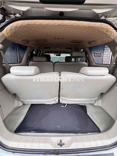 Toyota Innova 2011 G