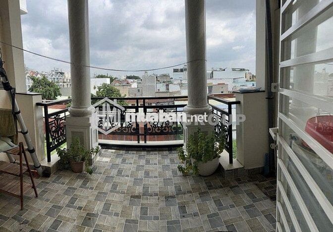 NHÀ 1T2L HẺM XE HƠI TẬN NƠI NGAY CHỢ HIỆP BÌNH. 4PN