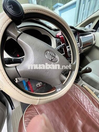 Toyota Innova 2011 G